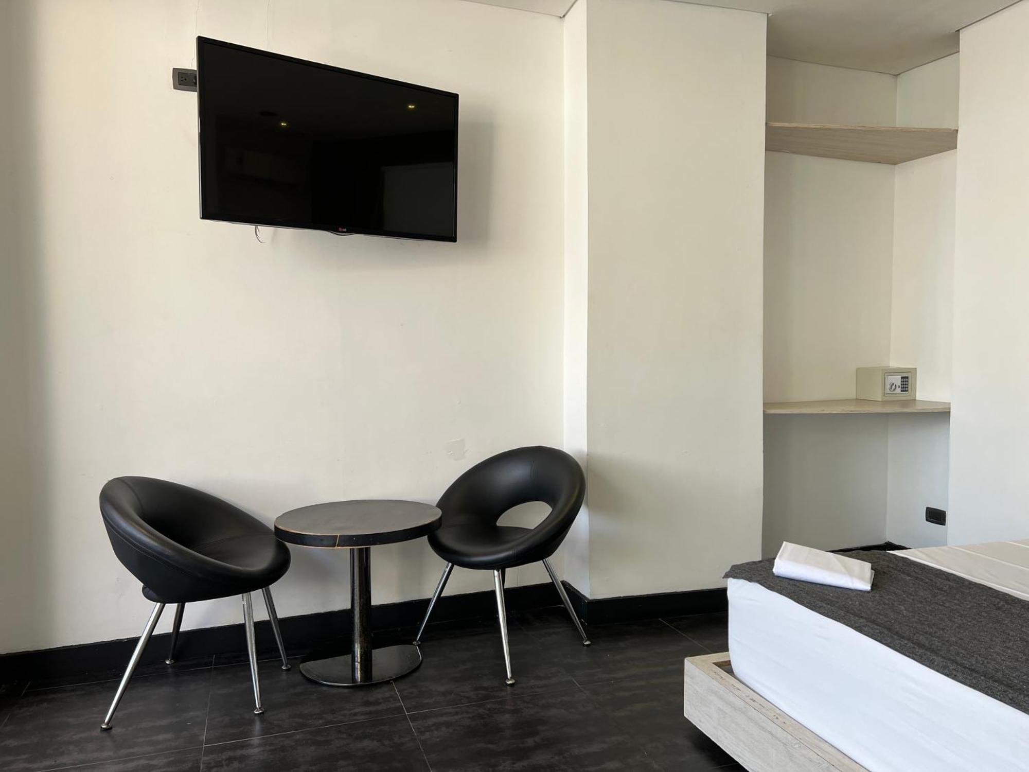 Hotel 47 Medellin Center Εξωτερικό φωτογραφία