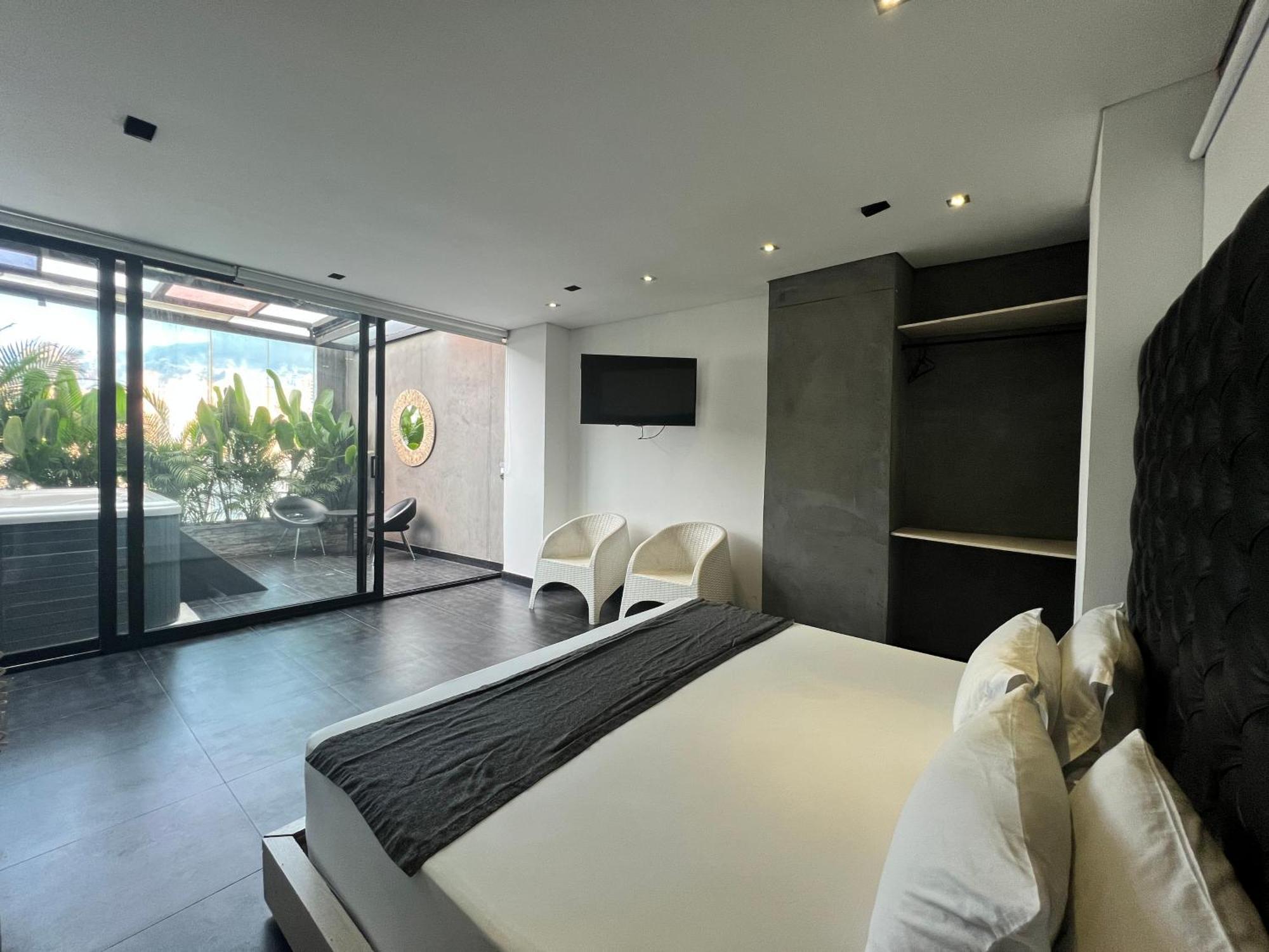 Hotel 47 Medellin Center Εξωτερικό φωτογραφία