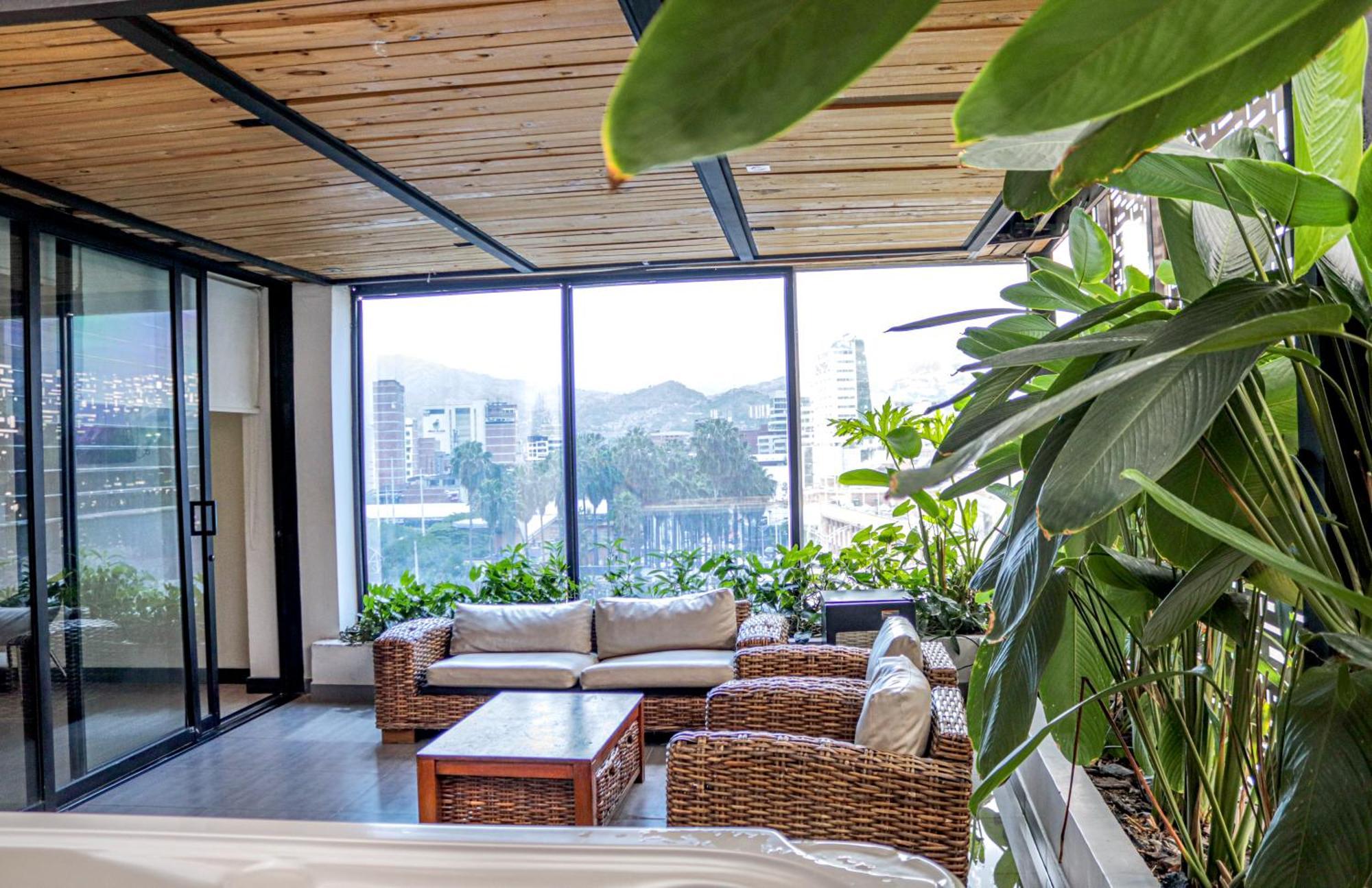 Hotel 47 Medellin Center Εξωτερικό φωτογραφία