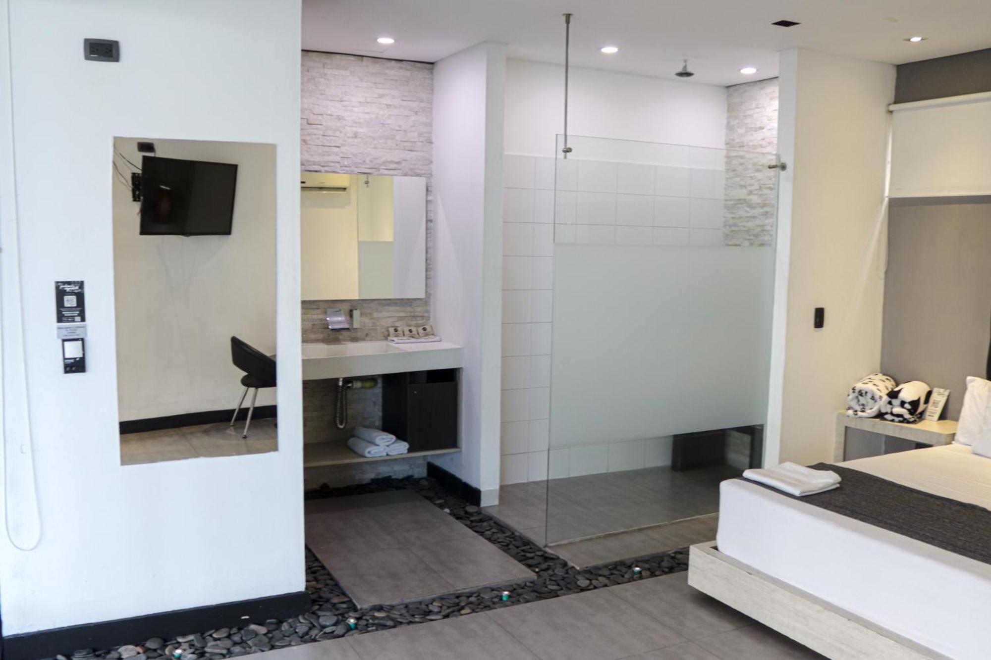 Hotel 47 Medellin Center Εξωτερικό φωτογραφία