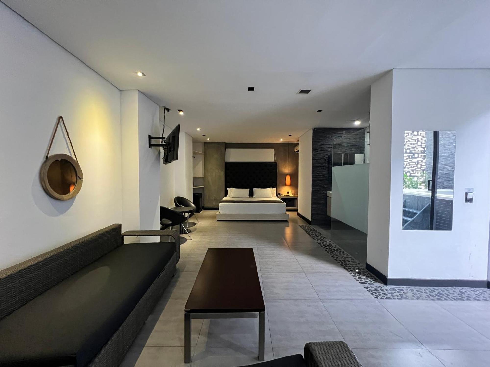 Hotel 47 Medellin Center Εξωτερικό φωτογραφία