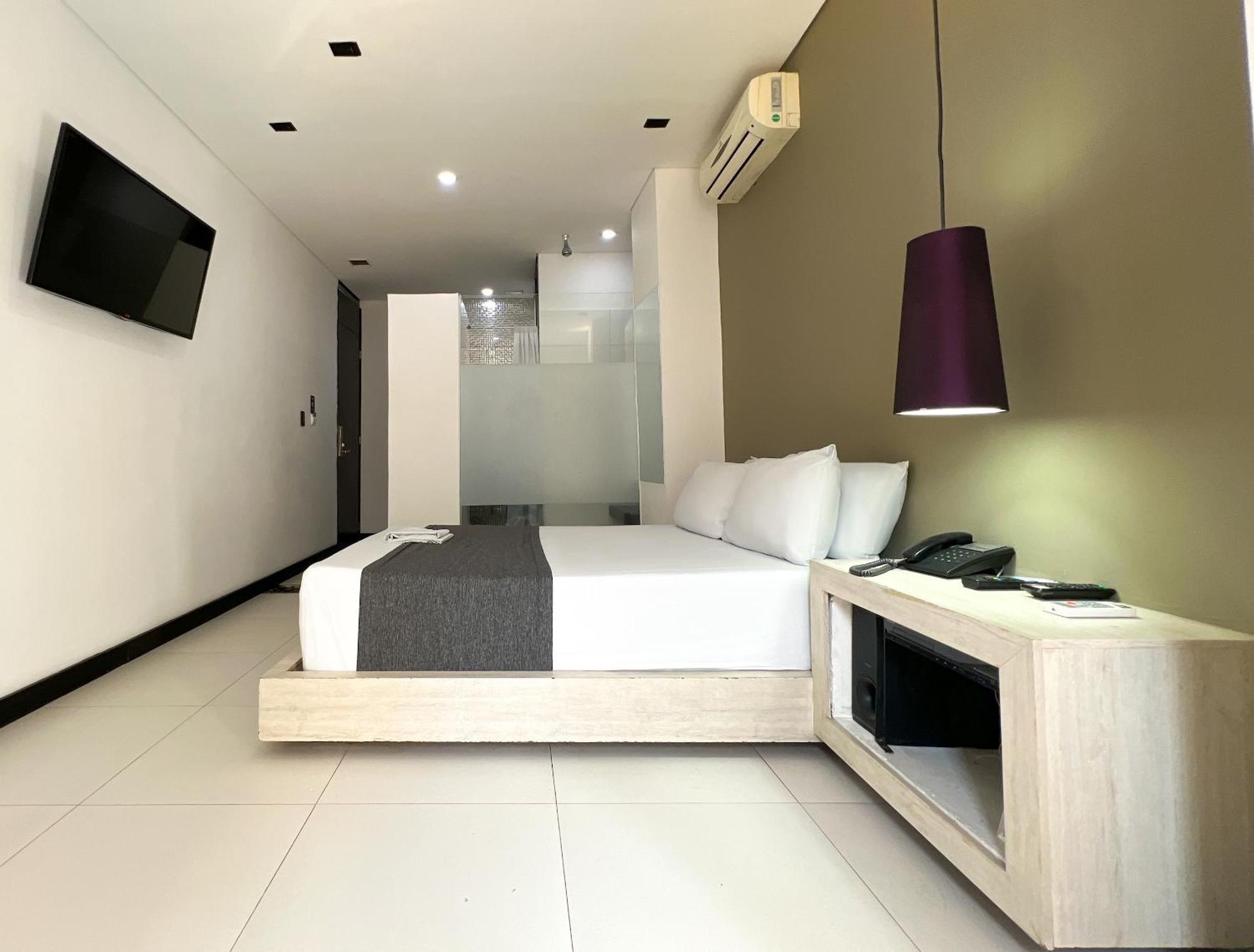 Hotel 47 Medellin Center Εξωτερικό φωτογραφία