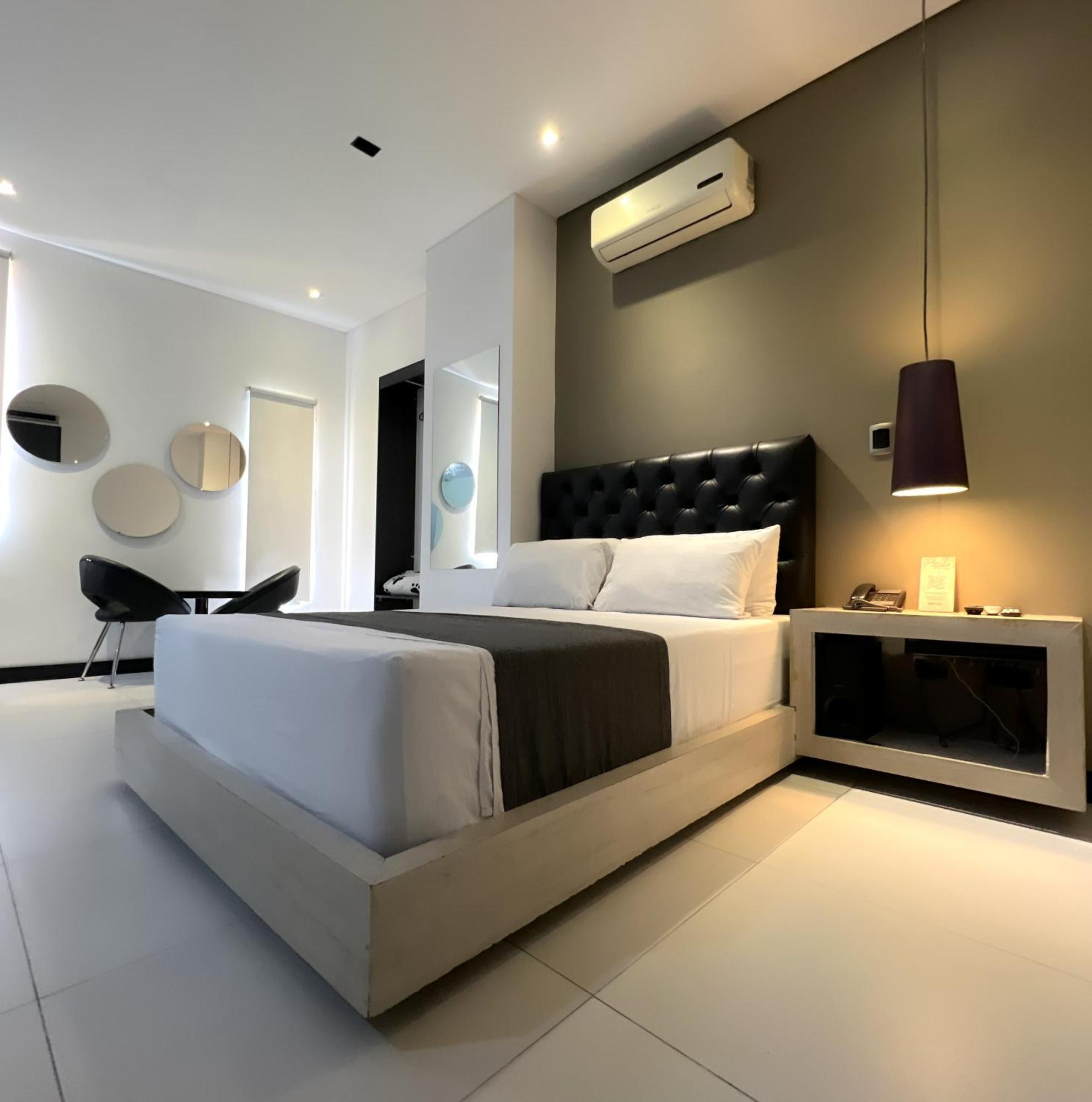 Hotel 47 Medellin Center Εξωτερικό φωτογραφία