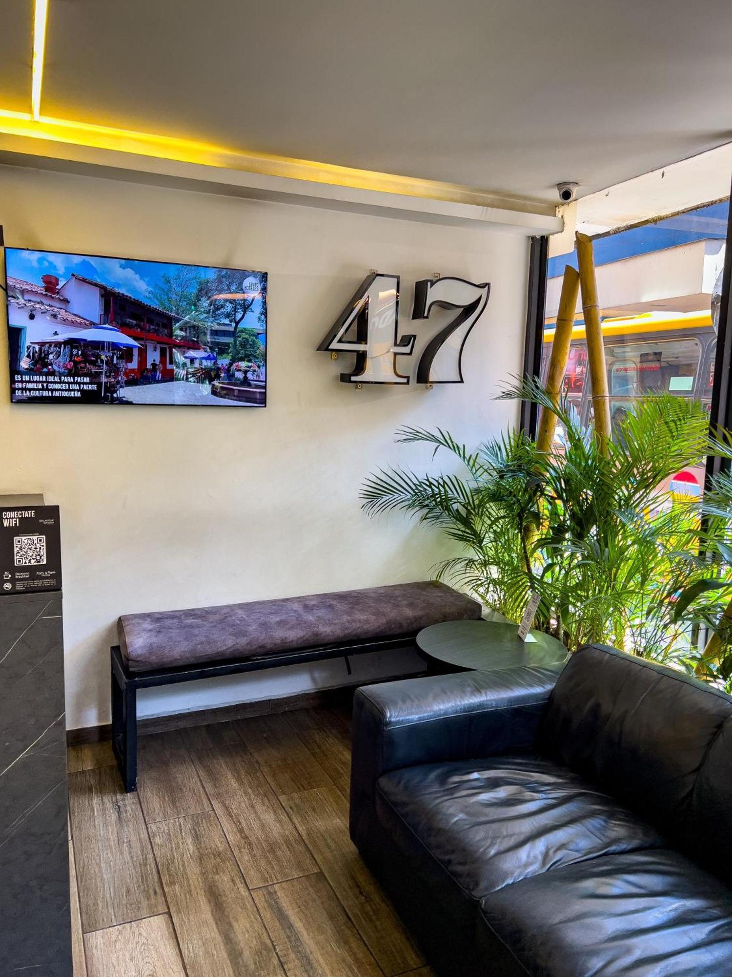 Hotel 47 Medellin Center Εξωτερικό φωτογραφία