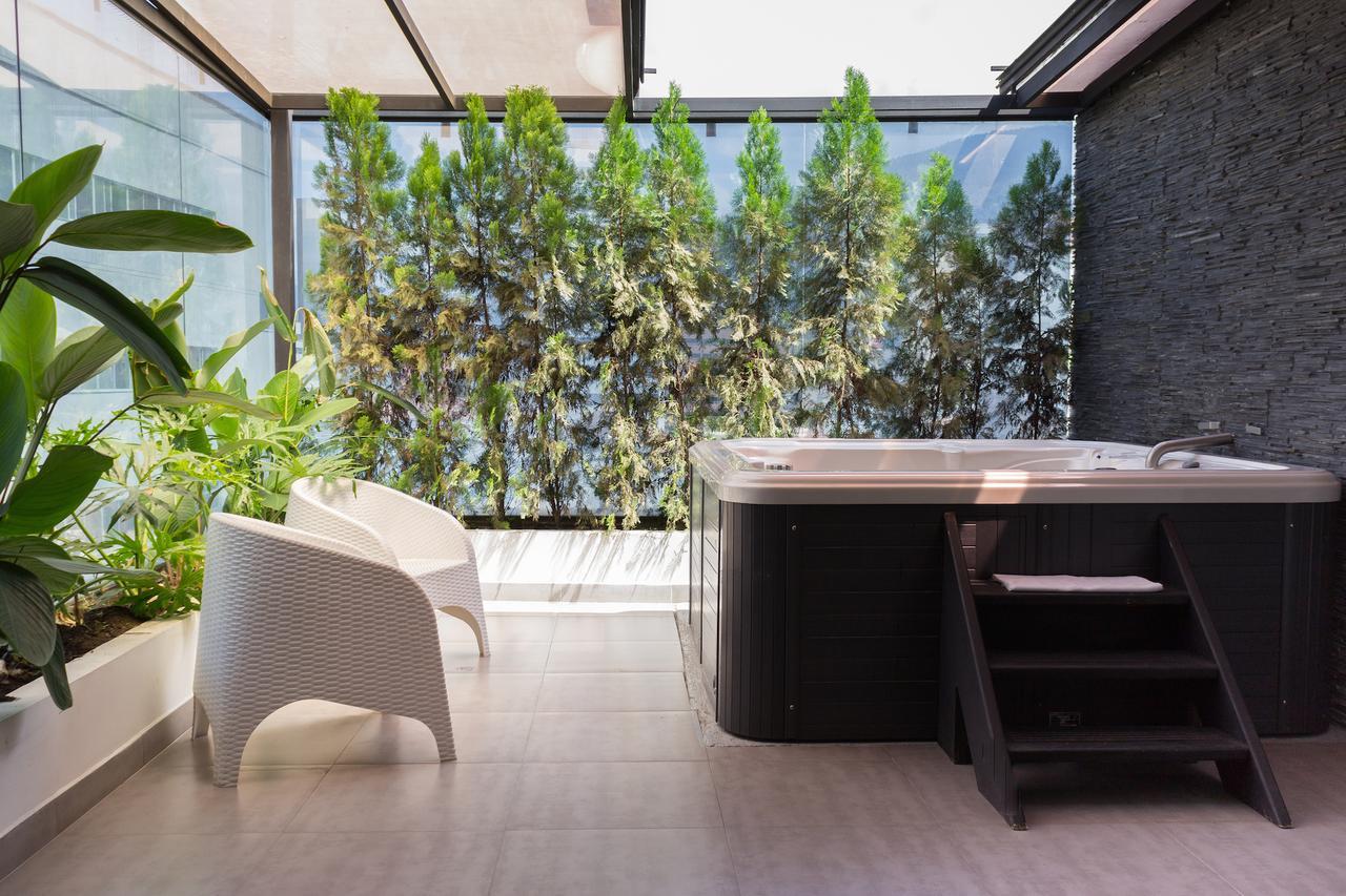 Hotel 47 Medellin Center Εξωτερικό φωτογραφία